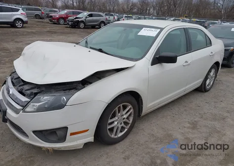 2012 Ford Fusion S from USA, damaged, VIN 3FAHP0GA9CR430116